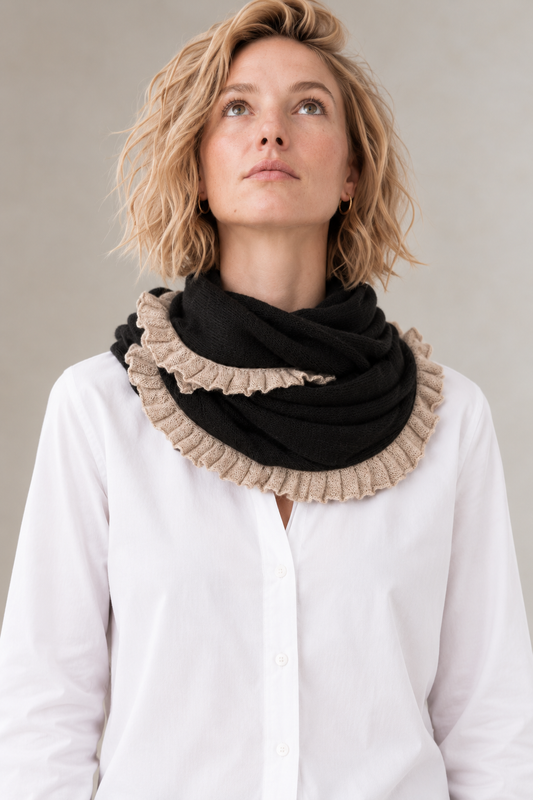 Toquilla de lana Alma chocolate y beige