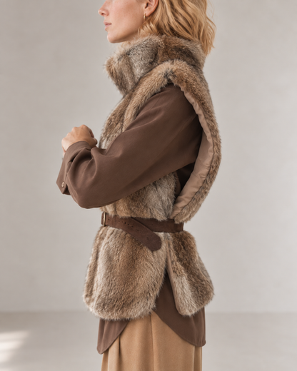 Carlo camel vest