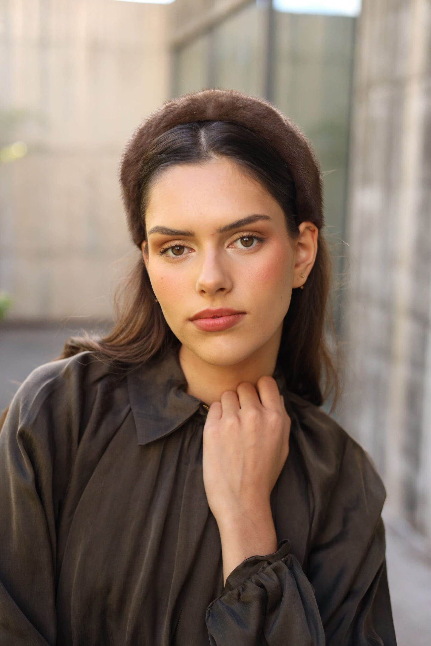 Diadema marrón visón