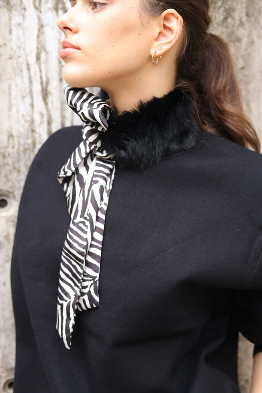 Cuello choker Negro cebra