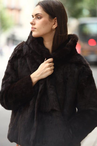 Chaqueta capucha